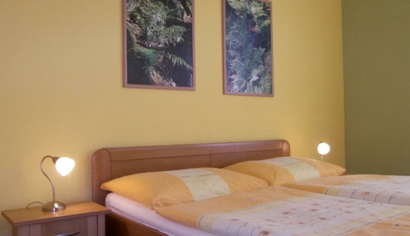 Villa Christiana Mariánské Lázně - Velký apartmán 5   98 m2, Malý apartmán 1 a 2    48 m2, Střední apartmán 3 a 6  68 m2